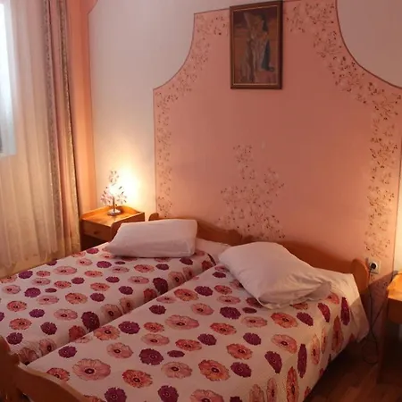 In With Sea View, Balcony, Air Conditioning, Wi-fi Apartment *