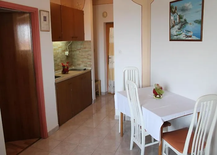 In With Sea View, Balcony, Air Conditioning, Wi-fi * Kali